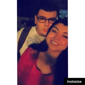 Meet your Posher, Yesenia